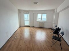 13 Septembrie, apartament 4 camere, bloc 1990