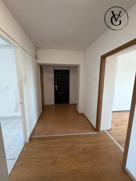 13 Septembrie, apartament 4 camere, bloc 1990